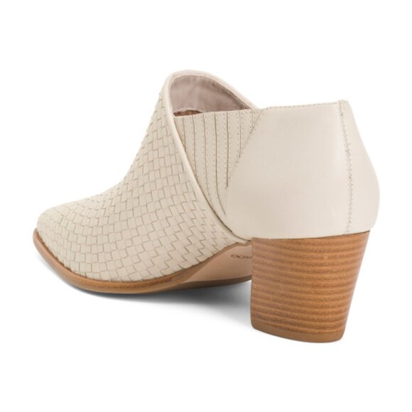 NEW BERNARDO Made In Brazil Leather Famous Heeled Booties in eggshell 725 10j5 - Picture 6 of 7